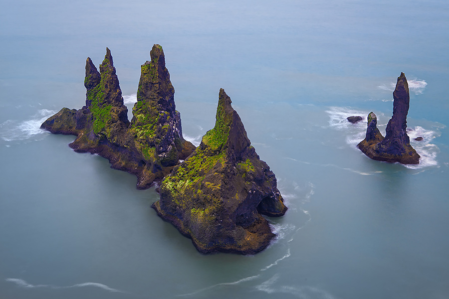 Seen from above, the rock formations look like the most difficult place in the world to build a summerhouse.